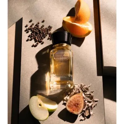Perfume Omanluxury Wanderlust | Descubre en Gliss Beauty Oman Luxury Wanderlust Eau De Parfum 100ml – Perfume Floral Verde
