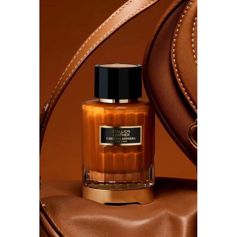 Carolina Herrera Stallion Leather Suede Eau De Parfum 100ml – Perfume Cuero