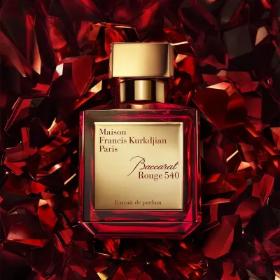 Maison Francis Kurkdjian Baccarat Rouge 540 Extracto De Perfume Extracto De Perfume 70ml – Perfume Ámbar Floral