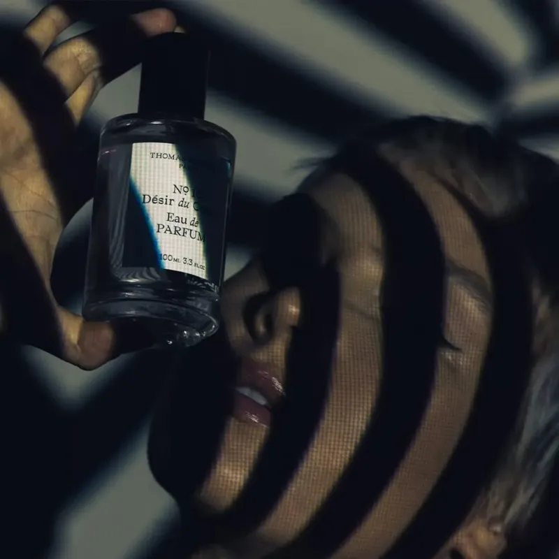 Thomas Kosmala N° 10 Desir Du Coeur Eau De Parfum 100ml – Perfume Ámbar Amaderado Thomas Kosmala N° 10 Desir Du Coeur Eau De Parfum 100ml – Perfume Ámbar Amaderado